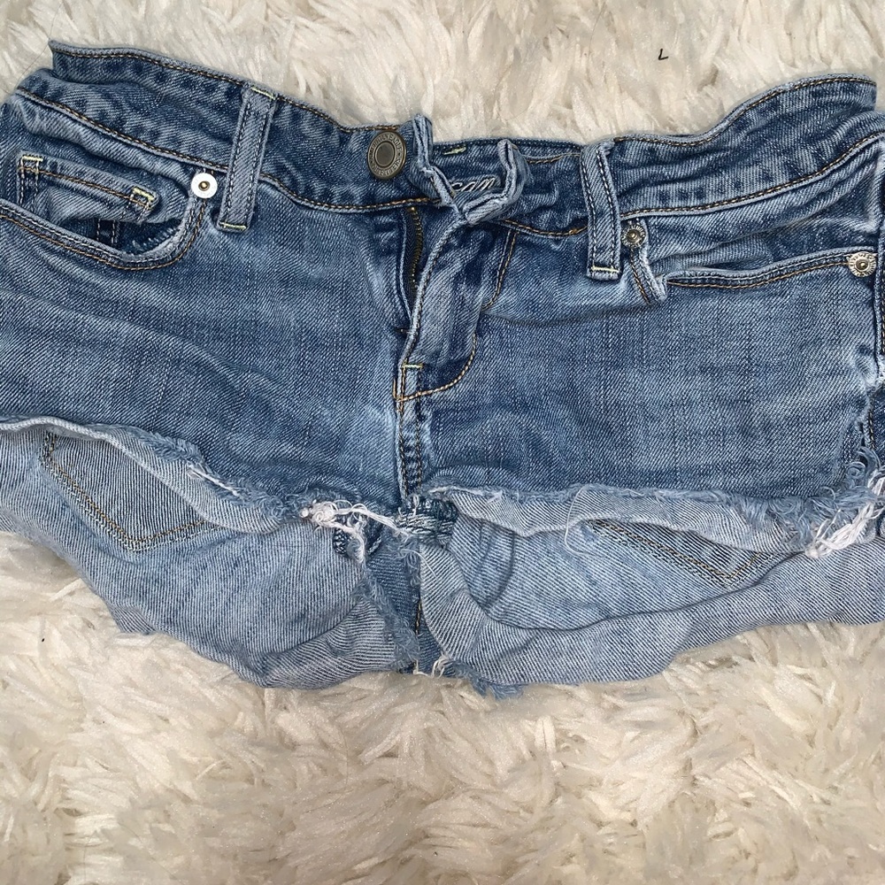 Jean shorts!